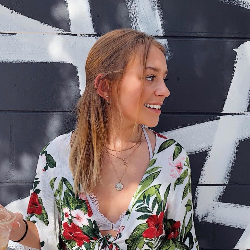 Meet your Posher, Hannah